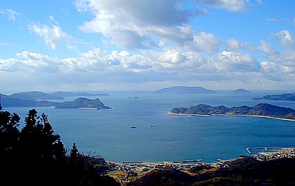 �x ��